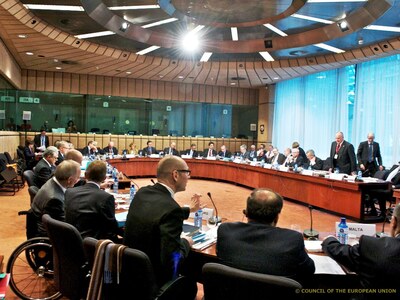 Το Eurogroup αποσαφηνίζει σήμερα τους όρ...