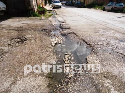 Βάρδα Ηλείας: Βοθρολύματα κυλούν στις οδ...