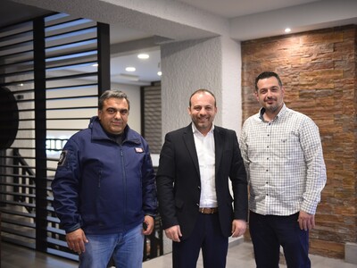 Συνάντηση του Θεμιστοκλή-Ανδρέα Μπάκα με...