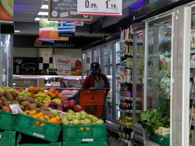 Η μάχη του supermarket: Η ακρίβεια ευνοε...