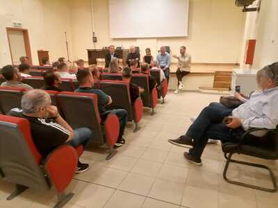 Επίσκεψη Γιώργου Παπανδρέου στις πυρόπλη...