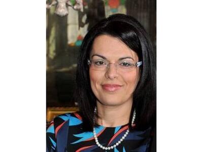 Η Βίκυ Αθανασοπούλου υποψήφια με τον Νίκ...