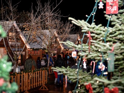 Πρέβεζα: Οι ευχές έγιναν αστέρια και φώτ...