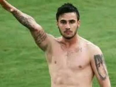 Η Τζούλια Αλεξανδράτου για την χειρονομί...