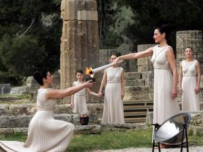 Εκθέματα από το Μουσείο της Αρχαίας Ολυμ...