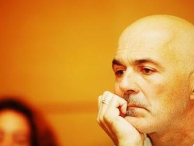 Ο σκηνοθέτης της "Ιλιάδας" Στ....