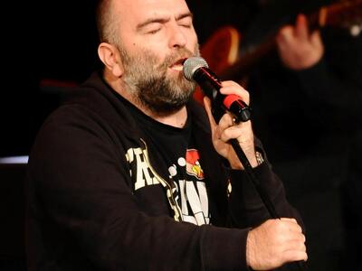 Ο Μπάμπης Στόκας έρχεται στην Πάτρα 