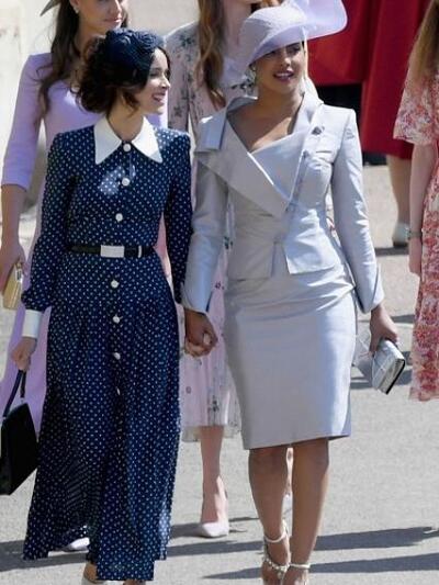 ΠΡΙΑΝΚΑ ΤΣΟΠΡΑ ΜΕ VIVIENNE WESTWOOD