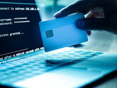 Με email και SMS αδειάζουν τις τραπεζικέ...