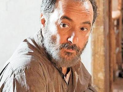 Στέλιος Μάινας: «Η δημοκρατία είναι ένα ...