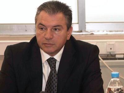 Κατσικόπουλος σε Μπόλαρη: Ε, όχι να μας ...