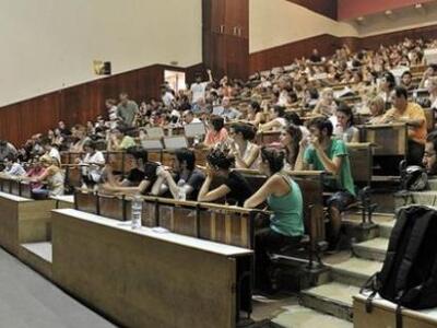 Ανοίγουν τα ΑΕΙ υπό την πίεση της Δικαιοσύνης