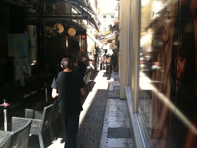 Τραπεζάκια έξω – πεζοί Πατρινοί: 1-0