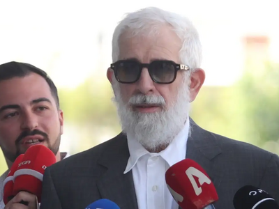 Πέτρος Φιλιππίδης: Πέφτει η αυλαία στη δ...