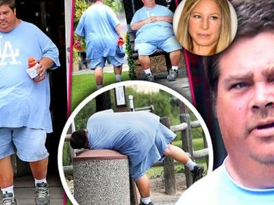 Σοκ: Ο γιος αγαπημένης star κοιμάται στα...