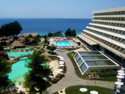 Απέλεισαν, Πρωτοχρονιάτικα, 58 υπαλλήλου...