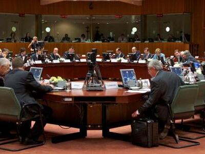 Διχασμένοι προσέρχονται οι Ευρωπαίοι ηγέ...