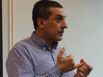 Ο Πατρινός καθηγητής Δημήτρης Κουρέτας σ...