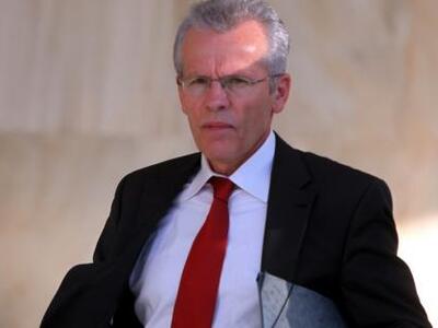 Ανοίγουν λογαριασμοί όσων εμφανίζονται σ...