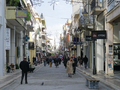 Shopping για φοιτητές στην Πάτρα: Οι περ...