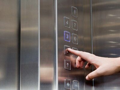 Ασανσέρ χωρίς πιστοποίηση: Από πότε αρχί...