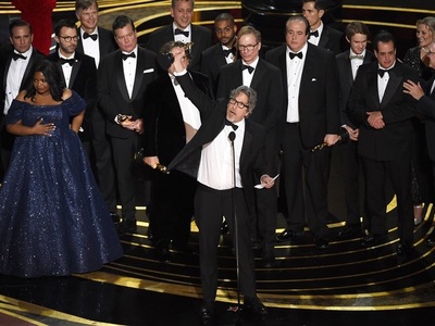 ΚΑΛΥΤΕΡΗ ΤΑΙΝΙΑ ΤΟ GREEN BOOK" ΤΟΥ ΠΙΤΕΡ ΦΑΡΕΛΙ