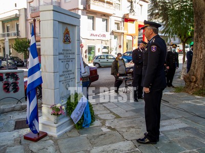 Πάτρα: Στη μνήμη των πυροσβεστών Σ. Καρα...
