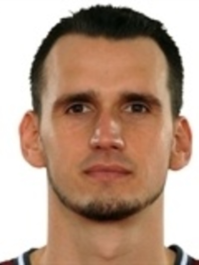 Και επίσημα Ντιρκ Μάντριχ