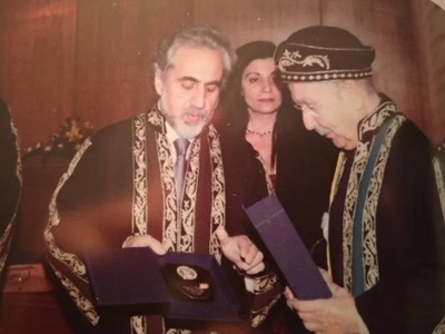 Από την τελετή επιτιμοποίησης του Κωστή ...