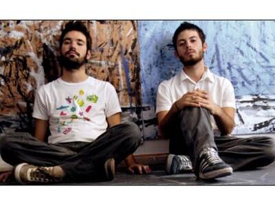 Ξεκινάει με δυναμικά live απόψε το Art A...