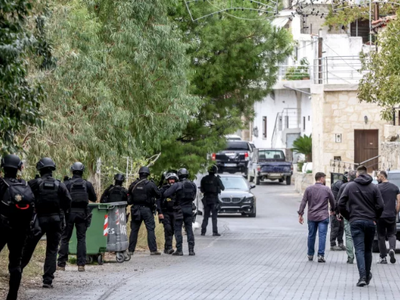 Βορίζια: Ένταση στο κοιμητήριο όταν συνα...