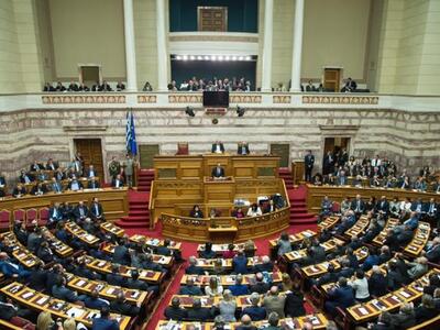 Ονομαστική ψηφοφορία για τα άρθρα του ν/...