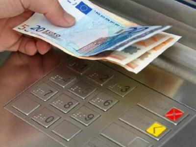 Πού πήγαν 26 δισ. ευρώ που «σήκωσαν» οι Έλληνες 