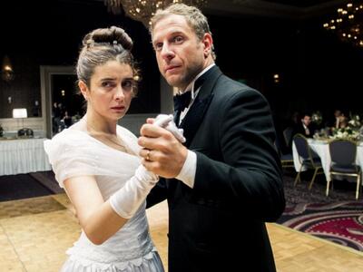 Οι "νεόνυμφοι" στις "Ιστο...