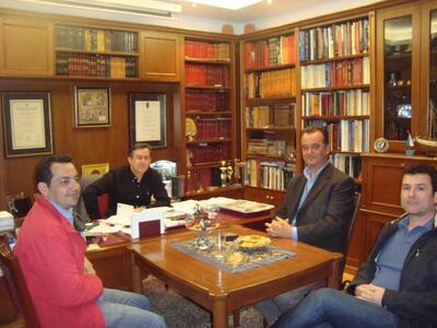 Συνάντηση Νίκου Νικολόπουλου τους Εργολή...