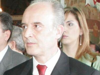 Γιώργος Περπής : «Βομβαρδισμένο τοπίο η ...