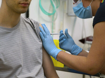 Ξεκινούν οι εμβολιασμοί για τη γρίπη: Όλ...