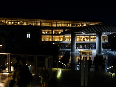 Το φωτισμένο μουσείο της Ακρόπολης