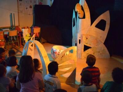 Αφιερωμένη στο παιδί η Κυριακή στο Royal