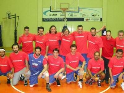 Στιγμιότυπα από το φιλανθρωπικό παιχνίδι...