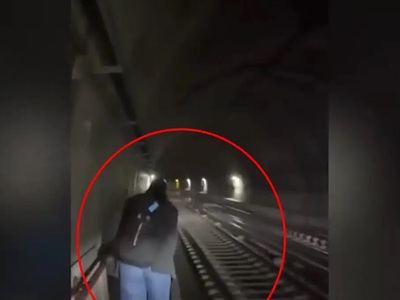 Μετρό: «Επιβάτες λανθασμένα άνοιξαν τις ...