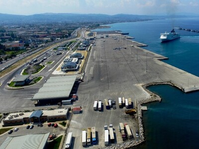 Πάτρα: Τραυματίστηκε μετανάστης που προσ...