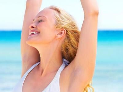 Το thebest.gr επισκέφθηκε την δερματολόγ...