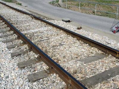 Αχαΐα: Συνεχίζονται τα σιδηροδρομικά έργ...