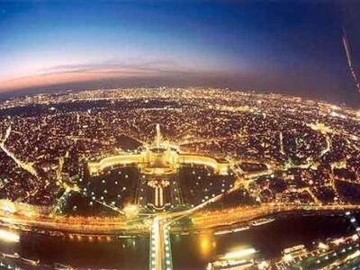 Πνιγηρή μη τοξική οσμή κάλυψε ακόμη και το Παρίσι