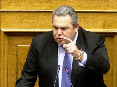 Πάνος Καμμένος: Tο Άγιο Φως της Ανάσταση...