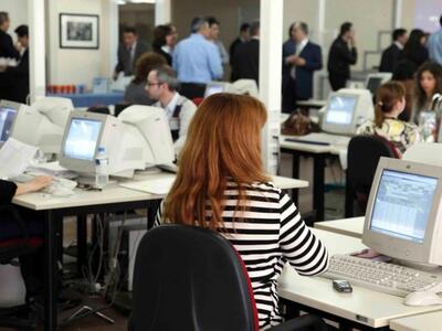 Μονιμοποιούνται 40.000 υπάλληλοι αορίστου χρόνου