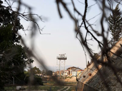 Κατεχόμενα: Σε τριήμερη κράτηση οι 5 Ελλ...