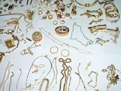 Αγρίνιο: Δύο ανήλικοι "μπούκαραν&qu...