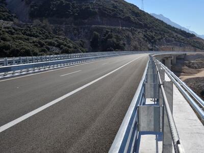 Αγρίνιο: Τους έταξε πρόσληψη στην Ιόνια ...